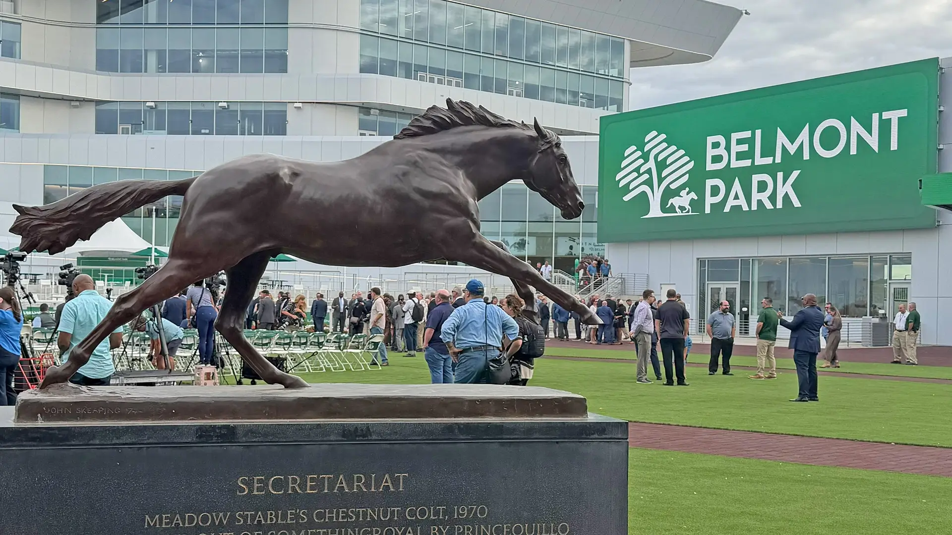 Thornton Tomasetti provided structural design and façade consulting services to Populous for the redevelopment of Belmont Park, the historic home of the Belmont Stakes.