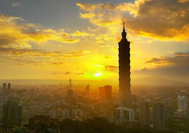Netflix’s Skyscraper Live Spotlights Taipei 101