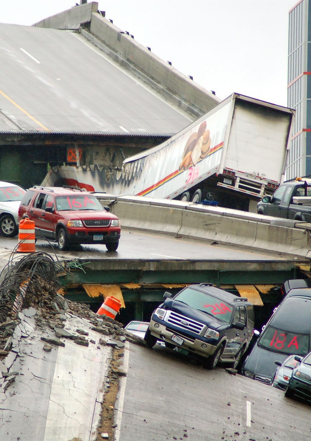 bridge collapse