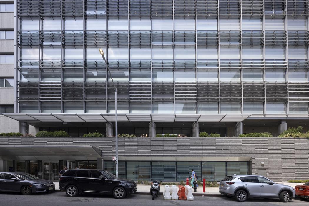 Thornton Tomasetti oversees flood barrier and bathtub testing at NYU Langone Health, Science Building.