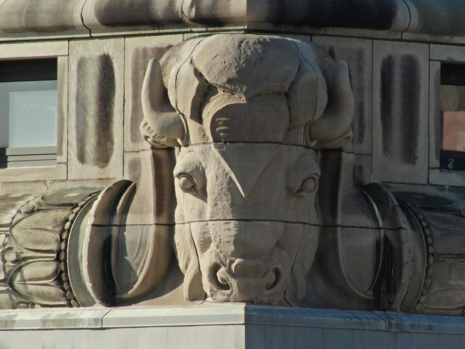 Metropolitan Tower, 310 S. Michigan Avenue in Chicago, Illinois.