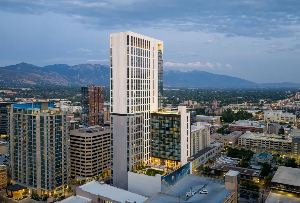 The 40-story tower provides a variety of studio, one-, two- and three-bedroom apartments, including two levels dedicated to penthouse living.
