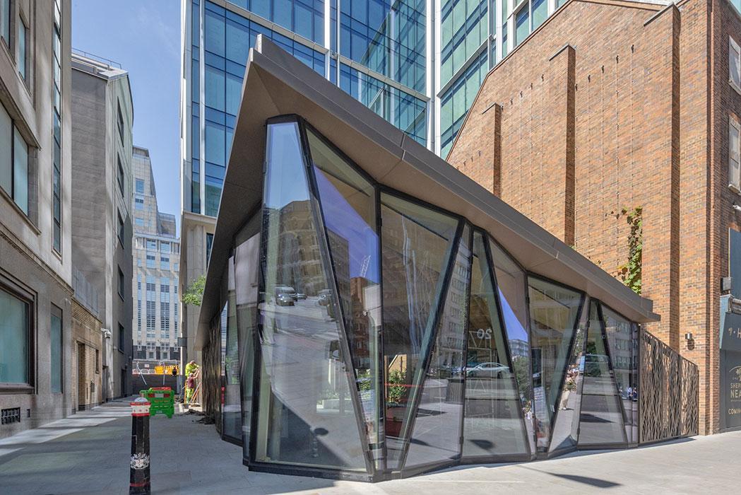 Nearly half the concrete used in the building’s construction contains 60% cement replacement, most with industrial by-products like GGBS (slag), substantially reducing carbon emissions.