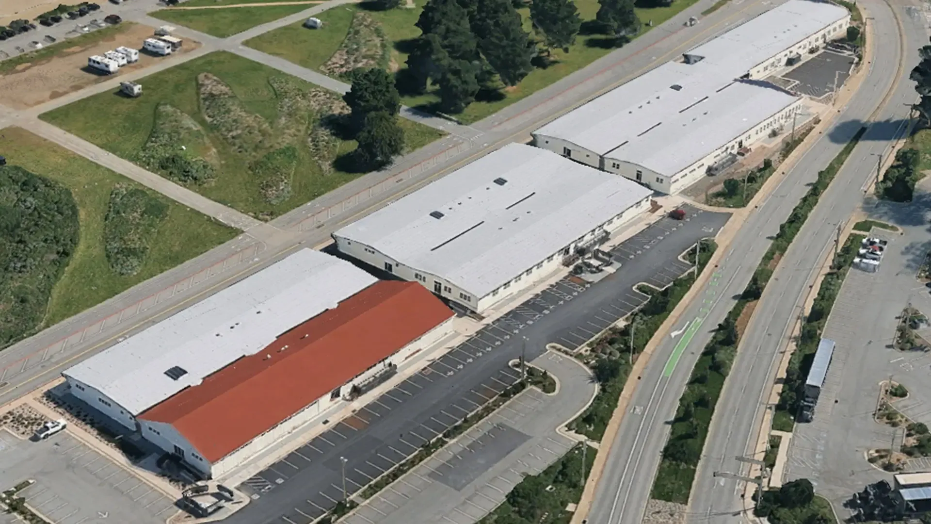 Thornton Tomasetti’s 2026 study uses the warehouses to examine a question many owners of historic portfolios face: When is rehabilitation more responsible than replacement? The analysis compares the completed, as-built rehabilitation with a hypothetical new building of similar configuration and use.