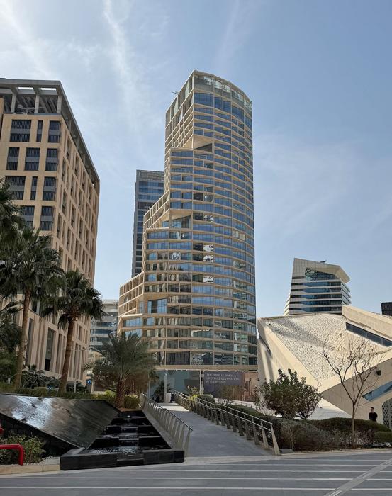 The structure’s angular setbacks create exterior roof terraces and are tapered to separate the function of each space, with the largest floorplates at the lower levels for retail and offices and the smallest floorplates on the higher levels for residences.