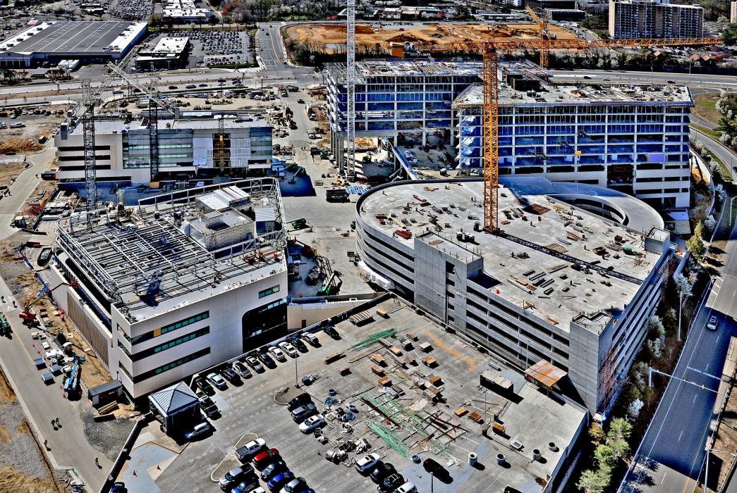 The campus will bring together a 611,000-square-foot inpatient hospital, a 110,000-square-foot cancer center, and a 90,000-square-foot health center, all connected by a central plinth that ties the experience together for patients, visitors, and staff. 
