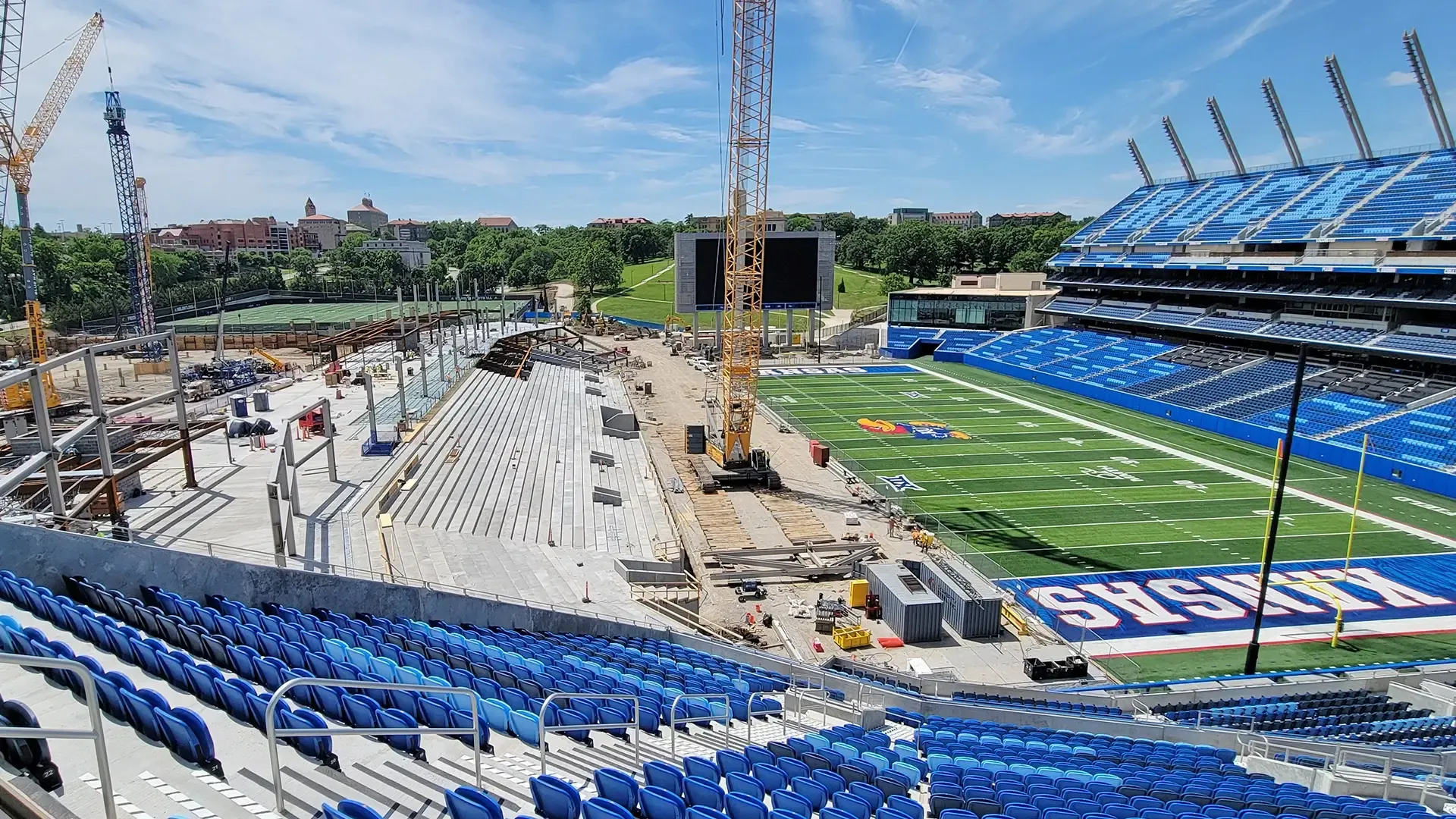The new stadium’s signature feature is a series of structural steel super-columns designed to look like stalks of wheat. 