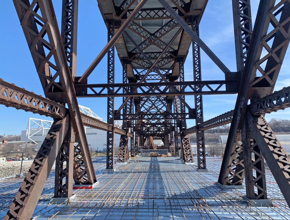 As the project’s structural engineer, we collaborated closely with Multistudio on creative solutions for the metamorphosis of the Rock Island Bridge.