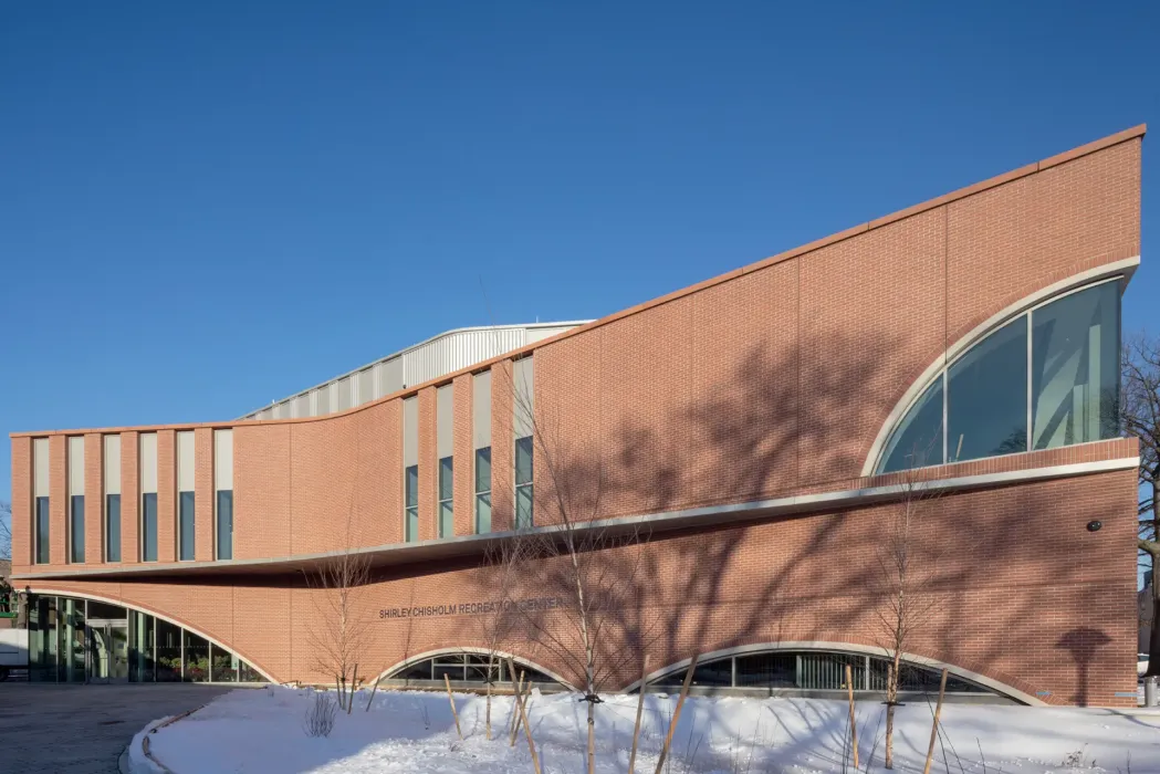 Because they can serve as the primary weather barrier and could be installed quickly, the prefabricated panels sped overall construction and allowed interior work to begin as soon as glazing was installed and the joints between the panels were sealed.  