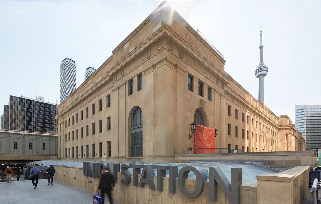 Union Station Moat - Toronto, Ontario
