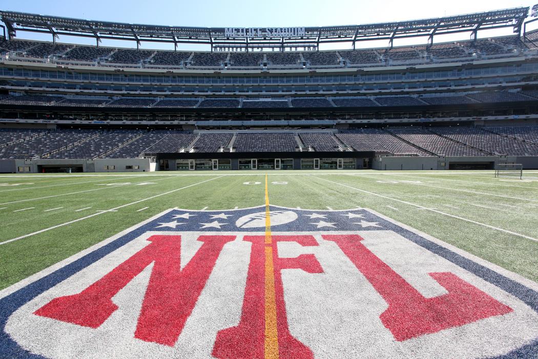 MetLife Stadium, East Rutherford, New Jersey  New york giants football, New  york giants, Giants stadium