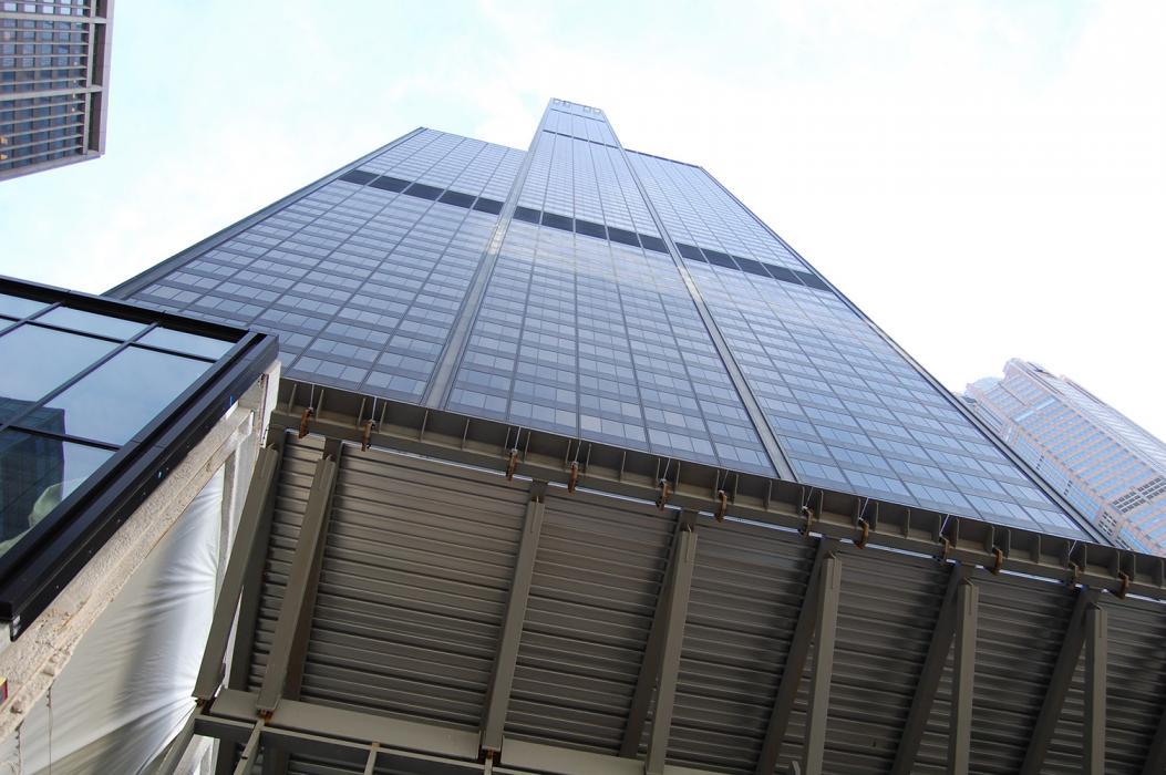 West view of Tower looking up from Wacker Street Entrance canopy.