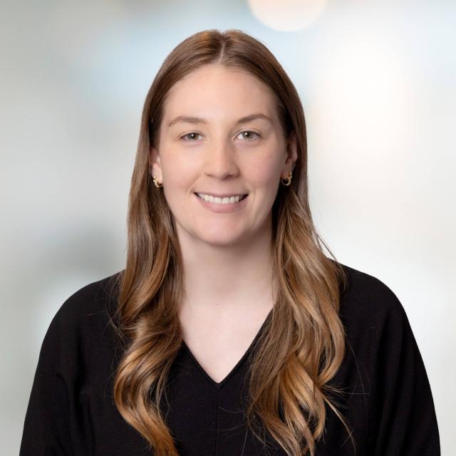 Lisa Bolle headshot